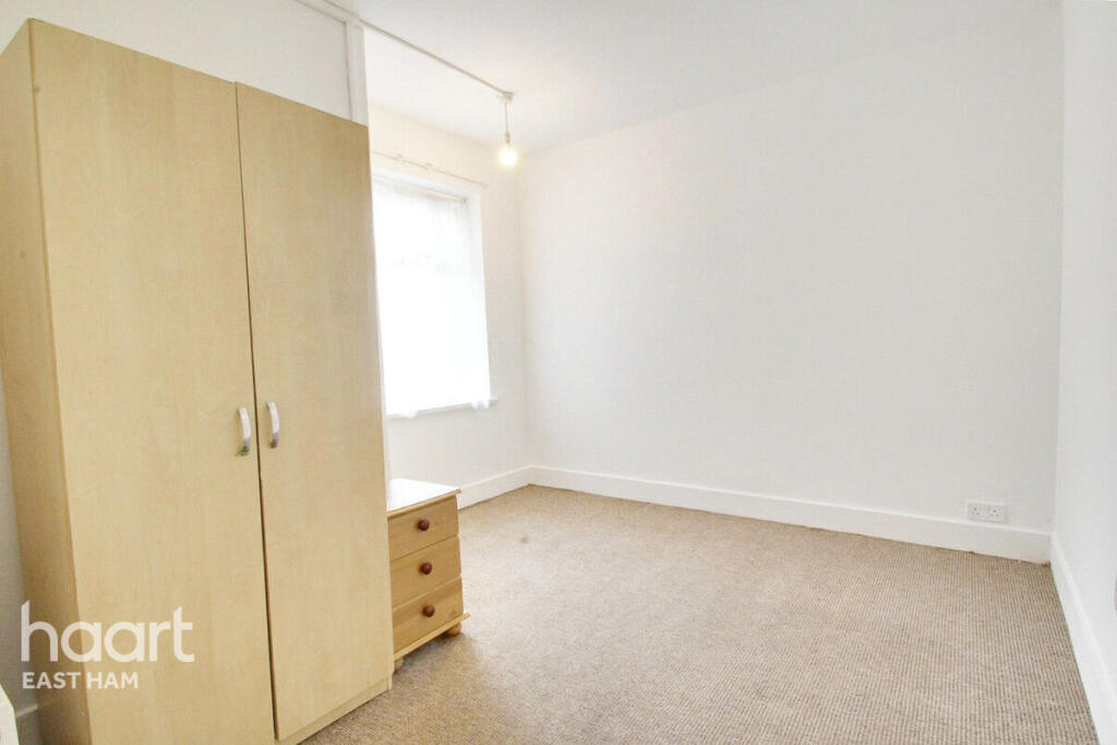 Buy or rent a property | Dersingham Avenue, London E12 6HW