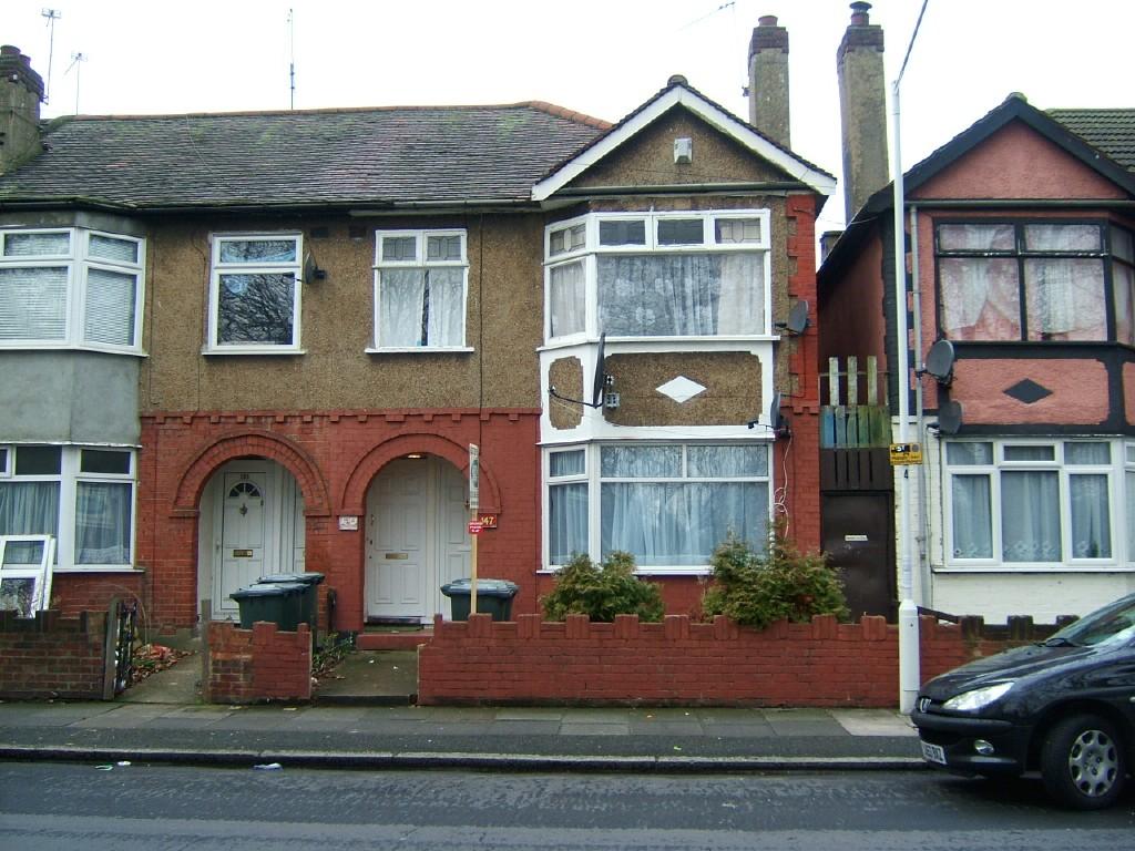 Buy or rent a property | Gainsborough Avenue, London E12 6JL