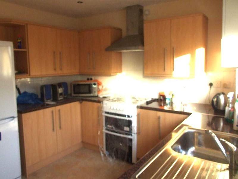 Buy or rent a property | Ruskin Avenue, London E12 6PJ