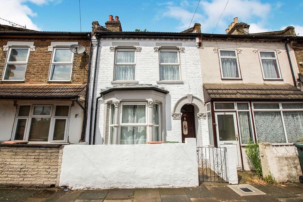 Buy or rent a property | Dongola Road, London E13 0AY