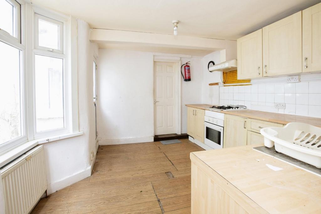 Buy or rent a property | Dongola Road, London E13 0AZ