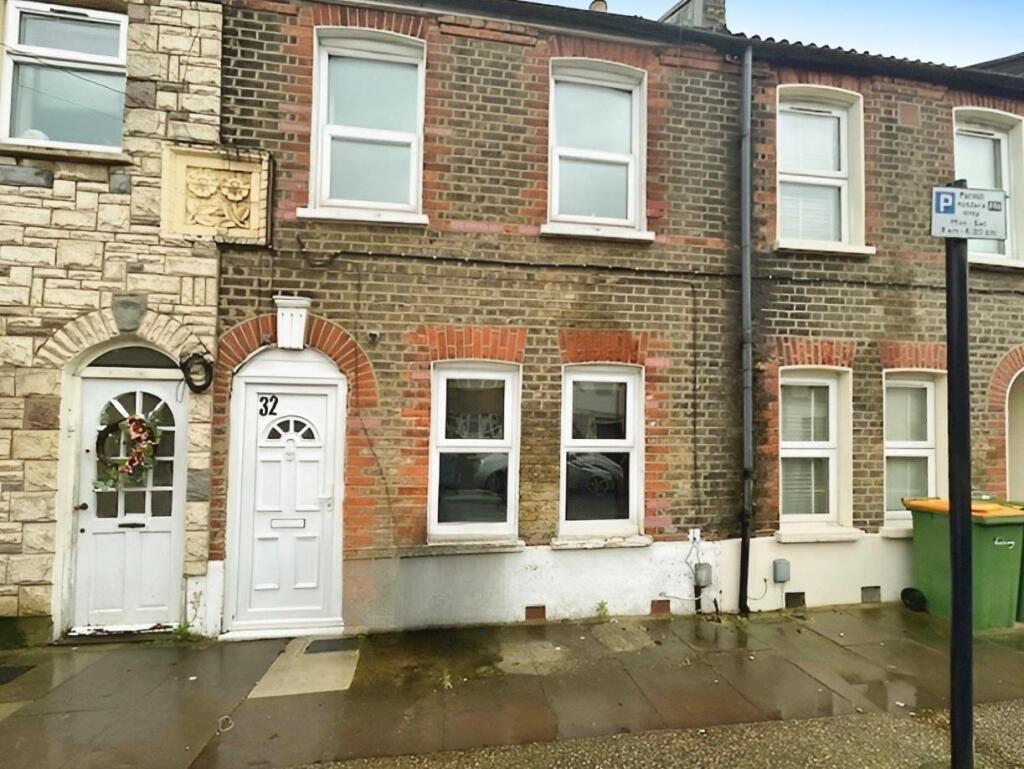 Buy or rent a property | Helena Road, London E13 0DU