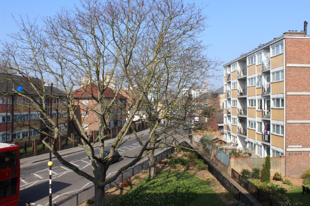 Buy or rent a property | Maud Road, London E13 0JS
