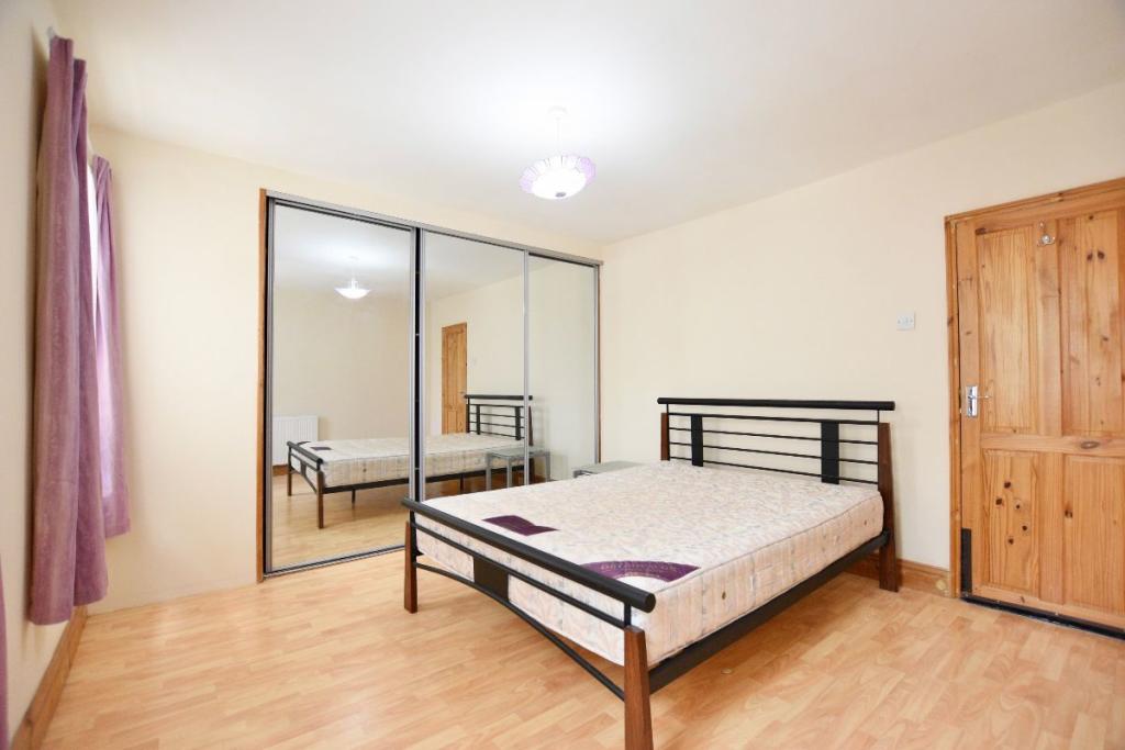 Buy or rent a property | Maud Road, London E13 0JT