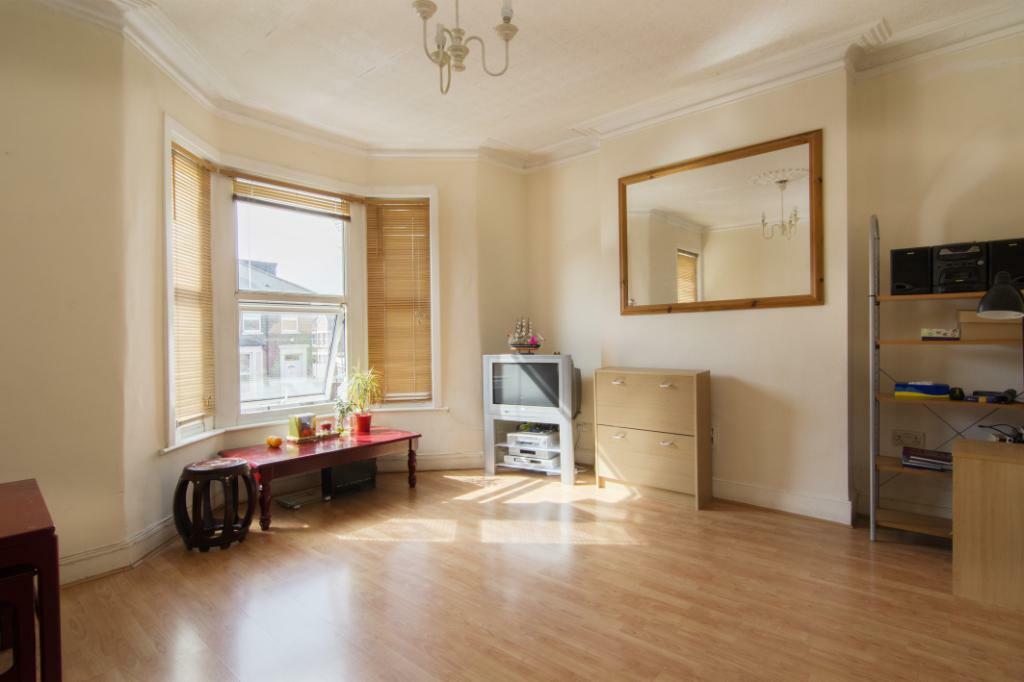 Buy or rent a property | Crescent Road, London E13 0LU