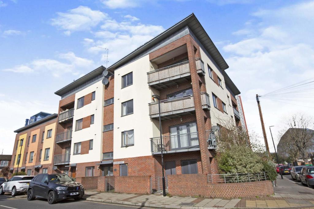 Buy or rent a property | Chadd Green, London E13 0NJ