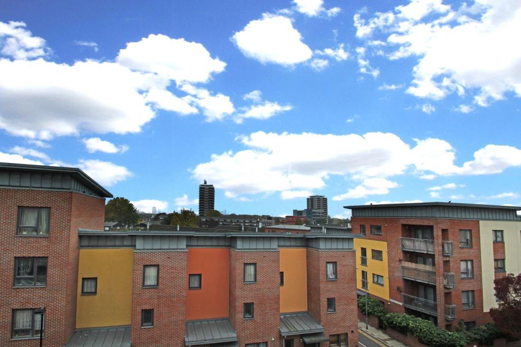 Buy or rent a property | Pelly Road, London E13 0NT