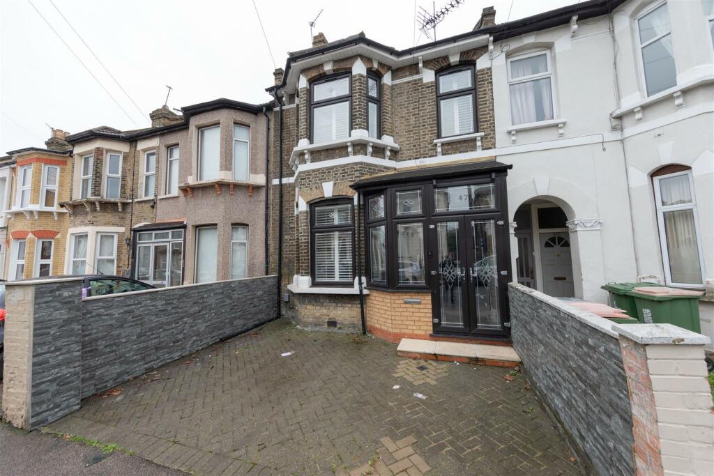 Buy or rent a property | Selwyn Road, London E13 0PY
