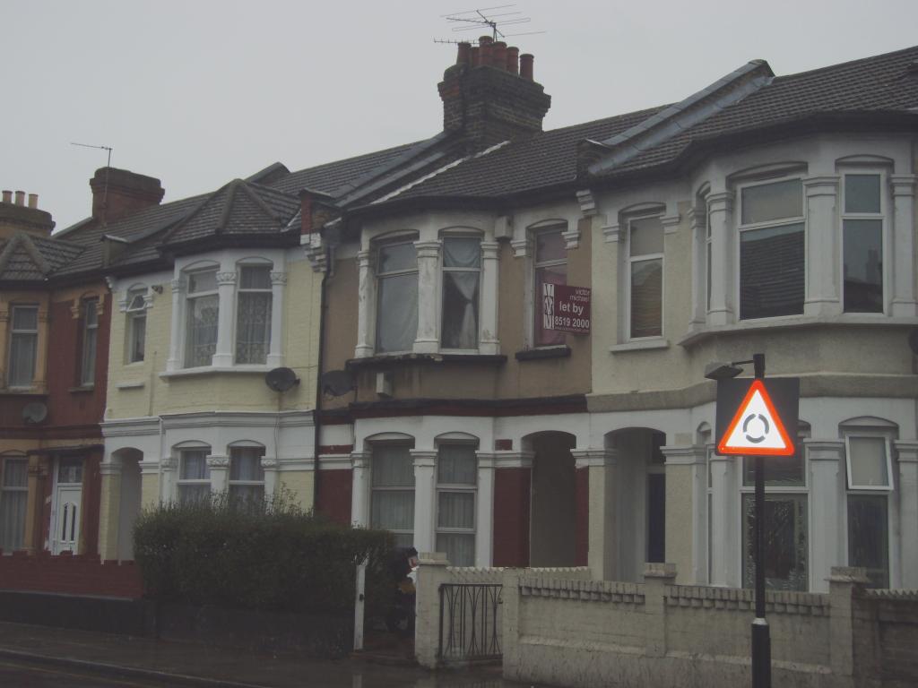 Buy or rent a property | Plashet Road, London E13 0RA