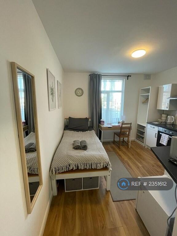Buy or rent a property | Plashet Road, London E13 0RA