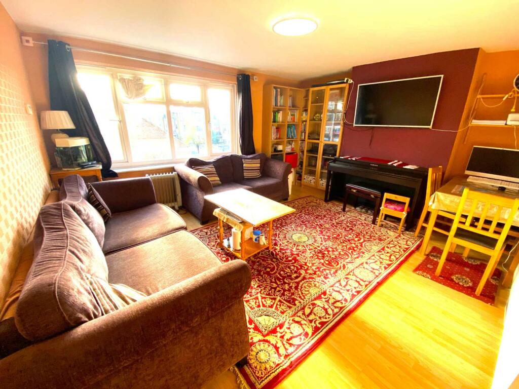Buy or rent a property | Chargeable Lane, London E13 8DL