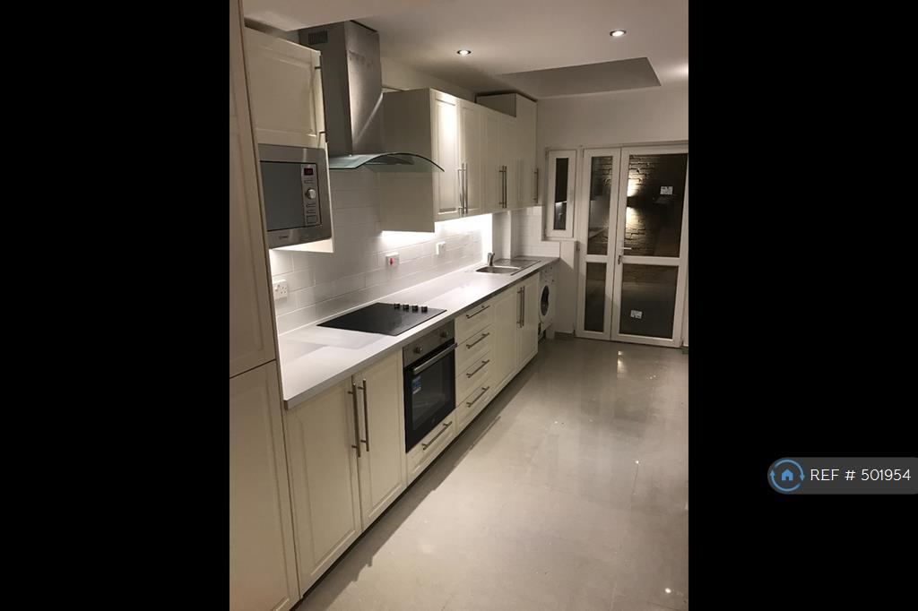 Buy or rent a property | Mayfield Road, London E13 8EJ