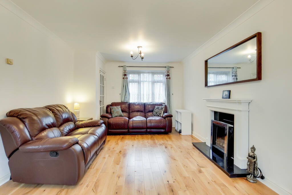 Buy or rent a property | Cumberland Road, London E13 8LR