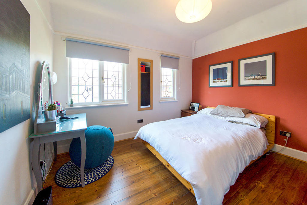 Buy or rent a property | Alliance Road, London E13 8PL