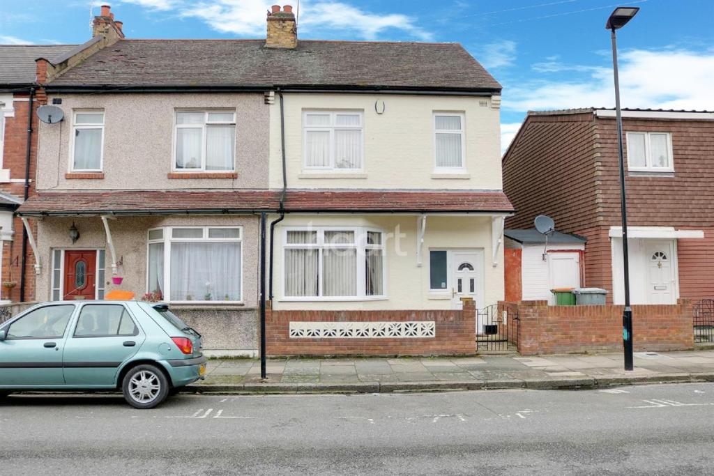 Buy or rent a property | Wigston Road, London E13 8QN