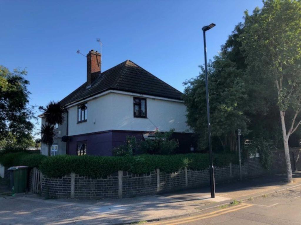 Buy or rent a property | Barclay Road, London E13 8SA