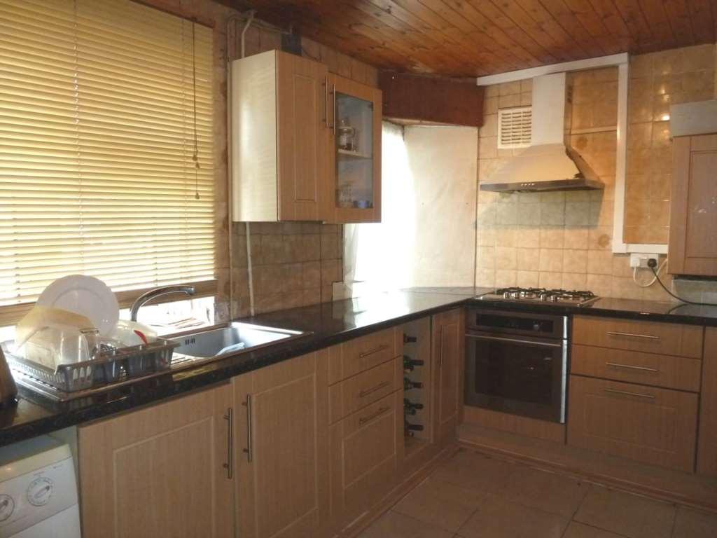Buy or rent a property | Queens Terrace, London E13 9AL