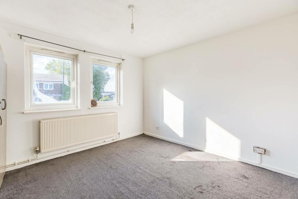 Buy or rent a property | Hyde Close, London E13 9BD