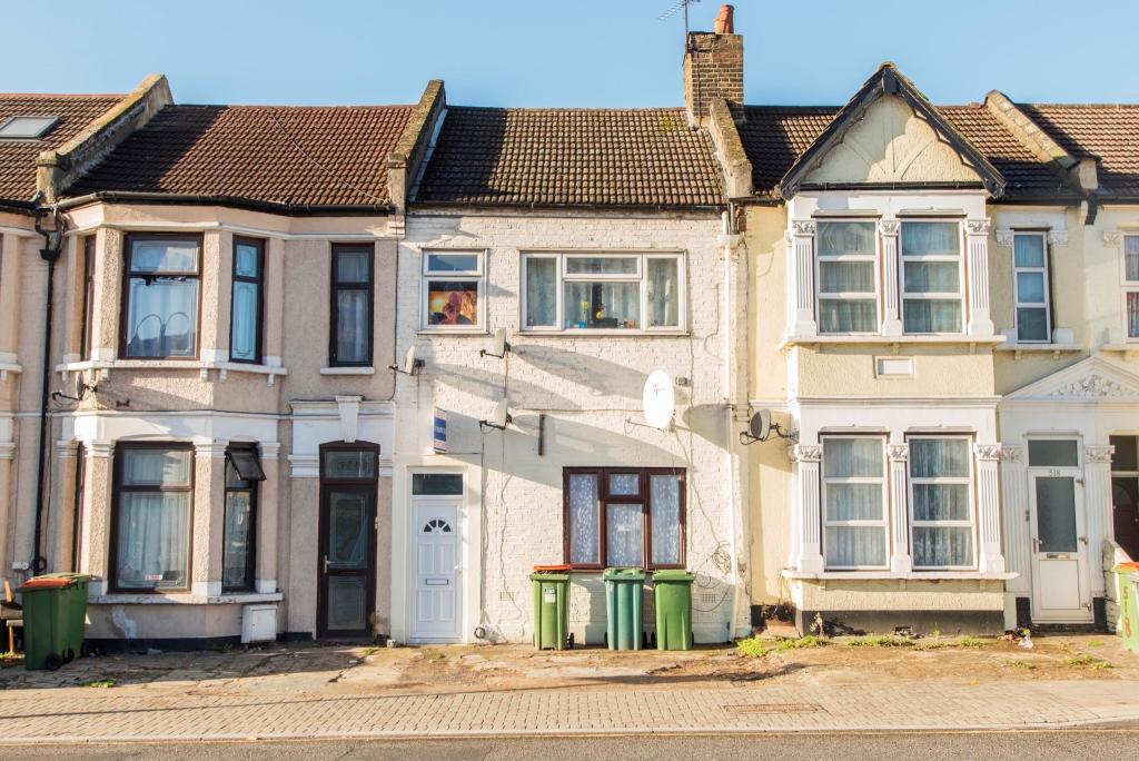 Buy or rent a property | Green Street, London E13 9DA