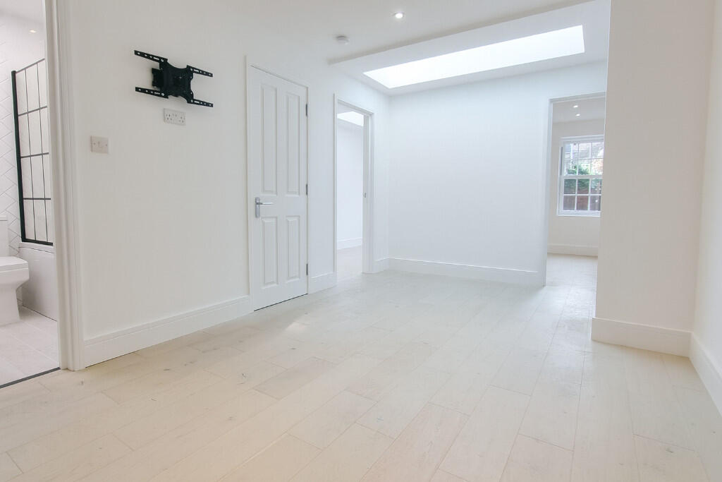 Buy or rent a property | Green Street, London E13 9DB