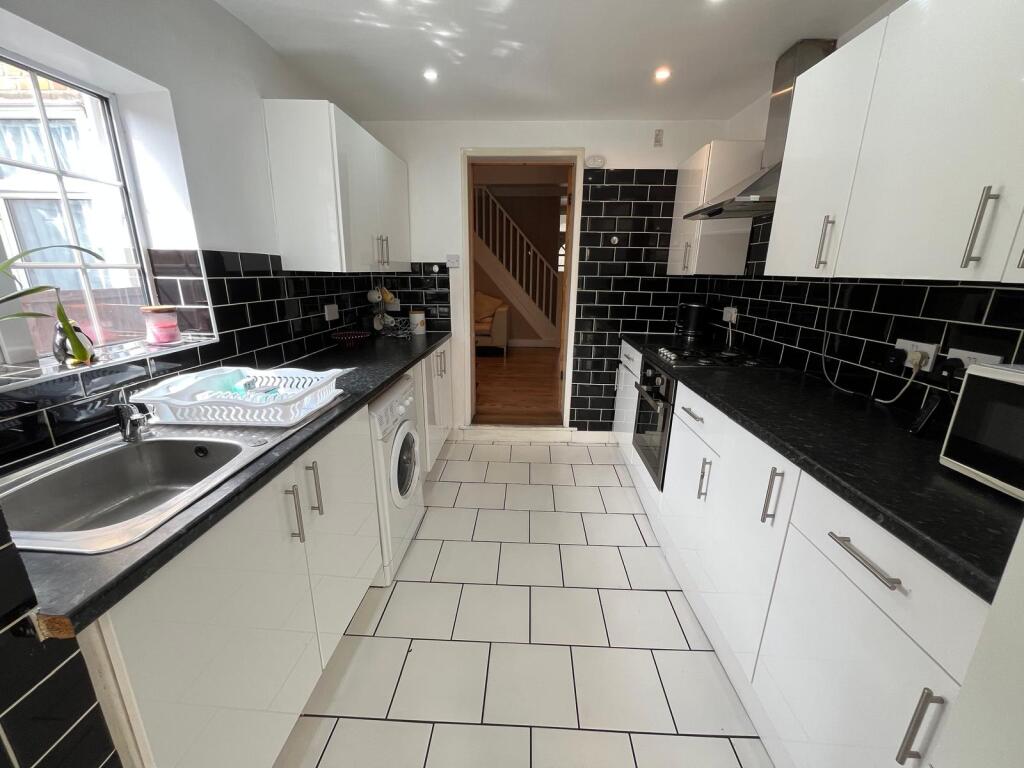 Buy or rent a property | Hollybush Street, London E13 9EA