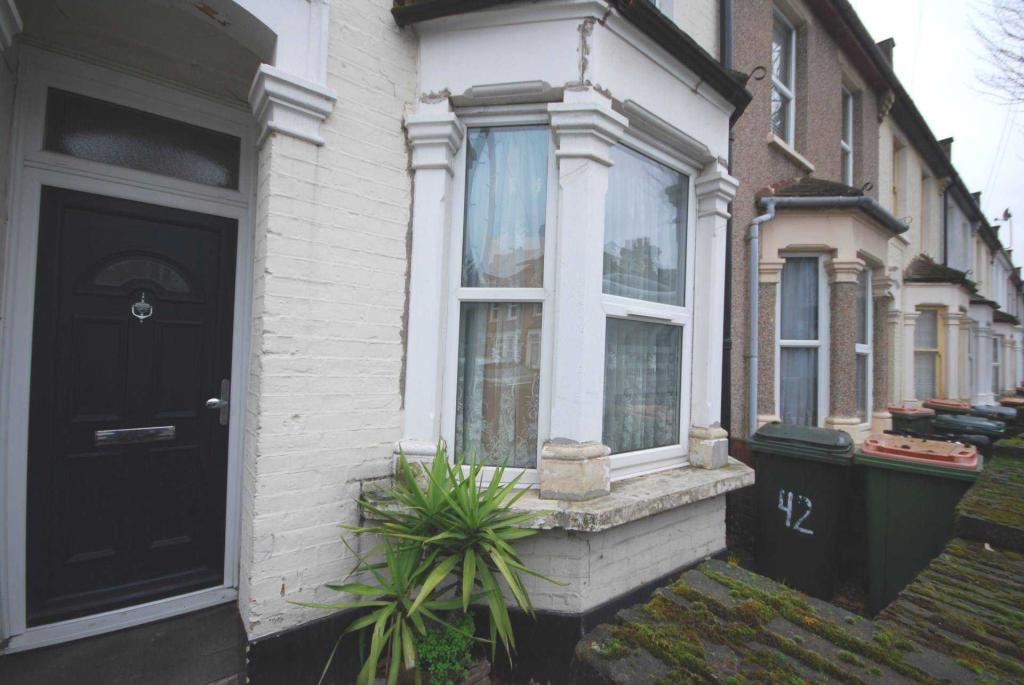Buy or rent a property | Tweedmouth Road, London E13 9HT