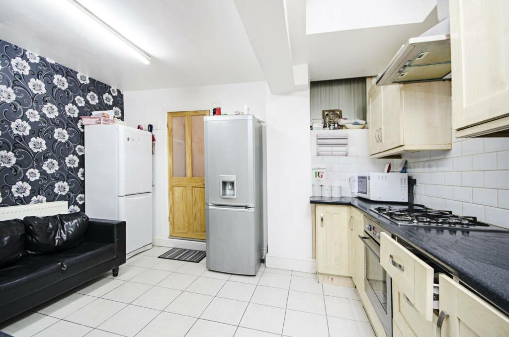 Buy or rent a property | Waghorn Road, London E13 9JQ