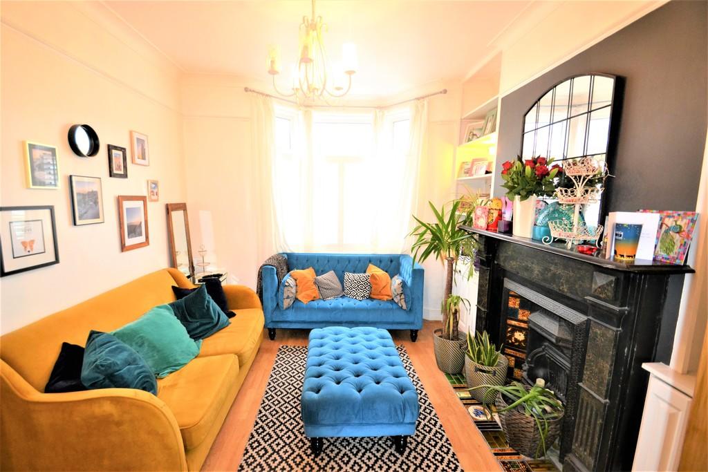 Buy or rent a property | Kingsland Road, London E13 9NU