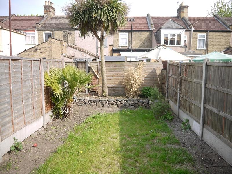 Buy or rent a property | Kingsland Road, London E13 9NU