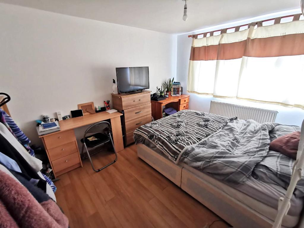 Buy or rent a property | Rosher Close, London E15 1AU