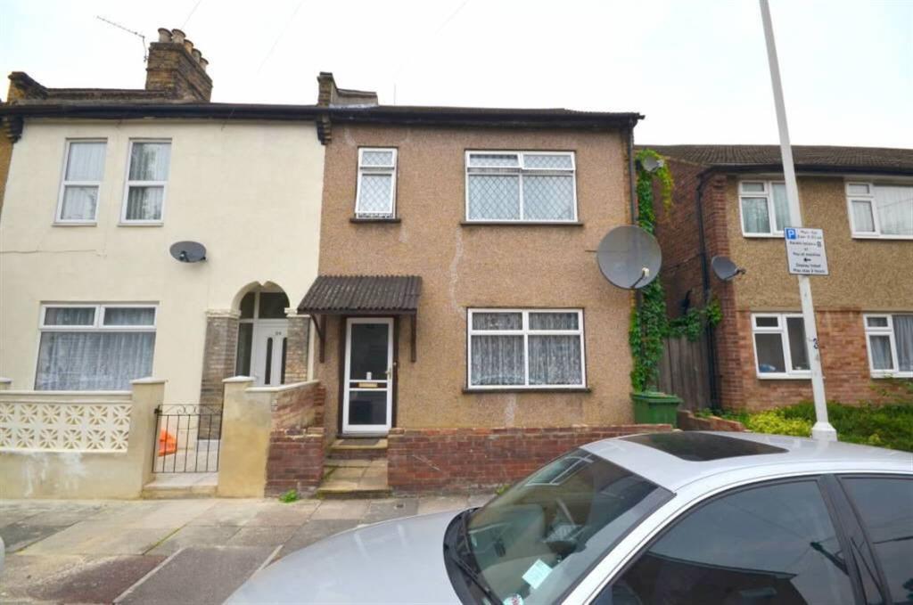 Buy or rent a property | Maryland Square, London E15 1HE