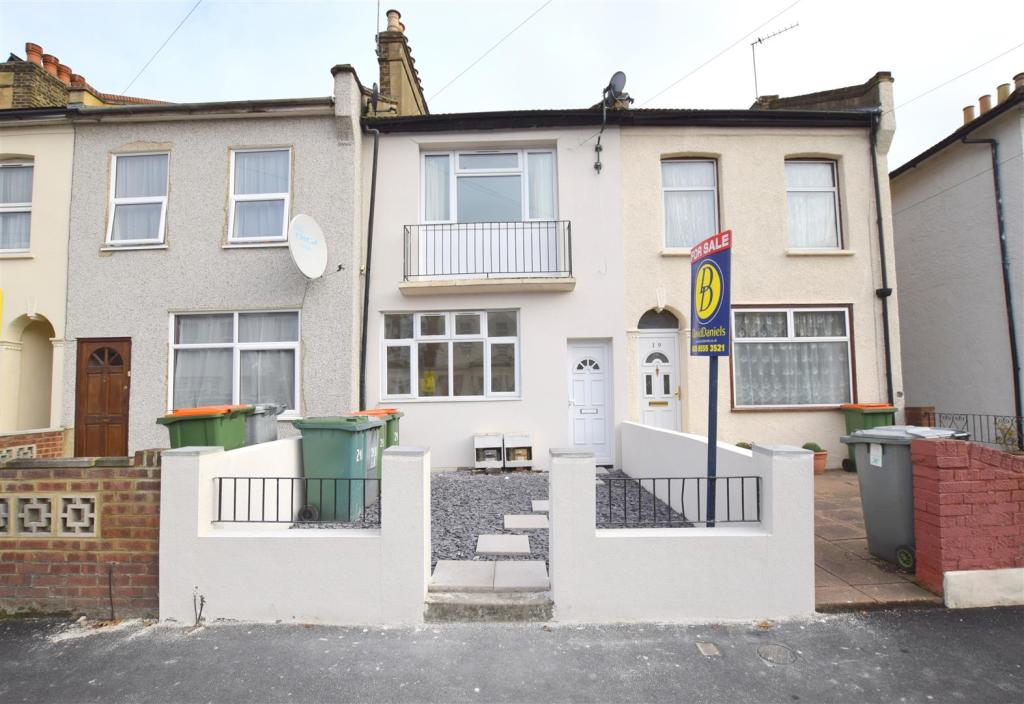 Buy or rent a property | Albert Square, London E15 1HJ