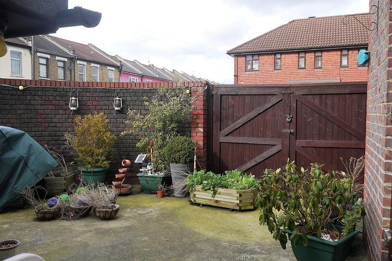 Buy or rent a property | Walnut Gardens, London E15 1LL