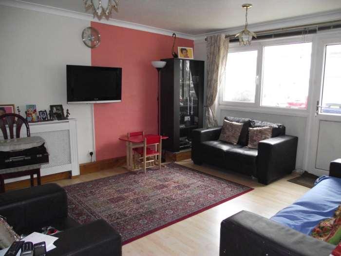 Buy or rent a property | Gawsworth Close, London E15 1RT