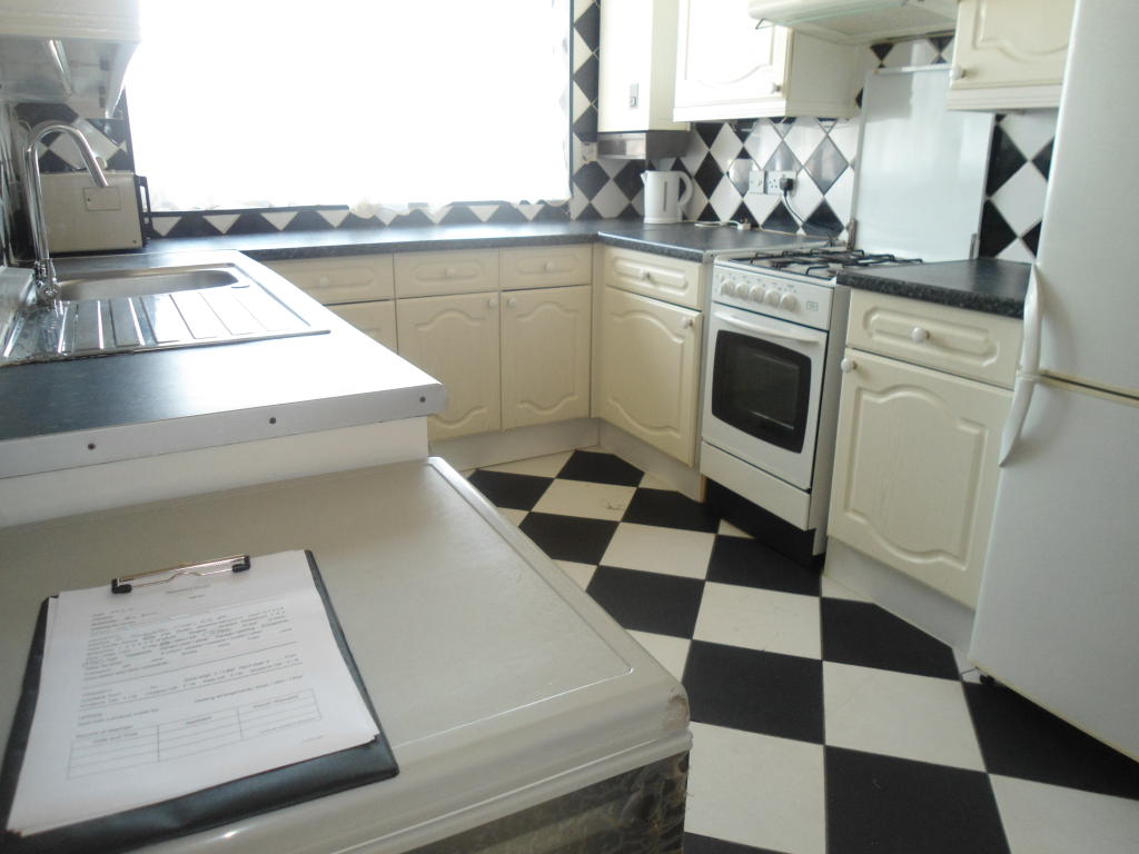 Buy or rent a property | Gawsworth Close, London E15 1RT
