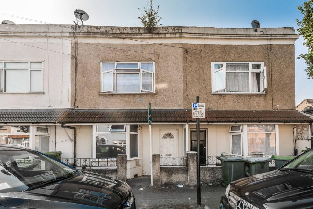 Buy or rent a property | Heyworth Road, London E15 1SS