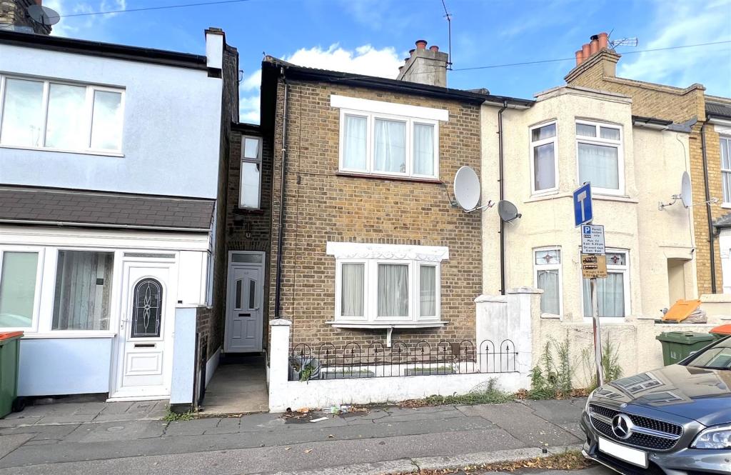 Buy or rent a property | Trevelyan Road, London E15 1SU