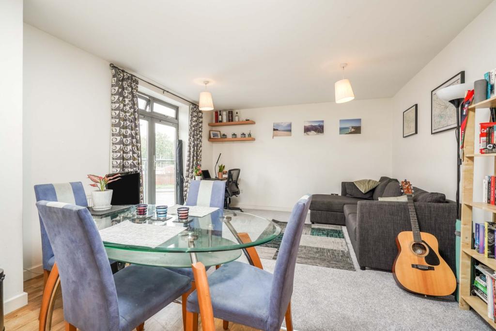 Buy or rent a property | Chandos Road, London E15 1TB
