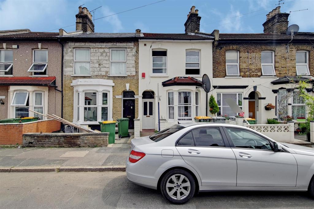 Buy or rent a property | Dunmow Road, London E15 1TZ
