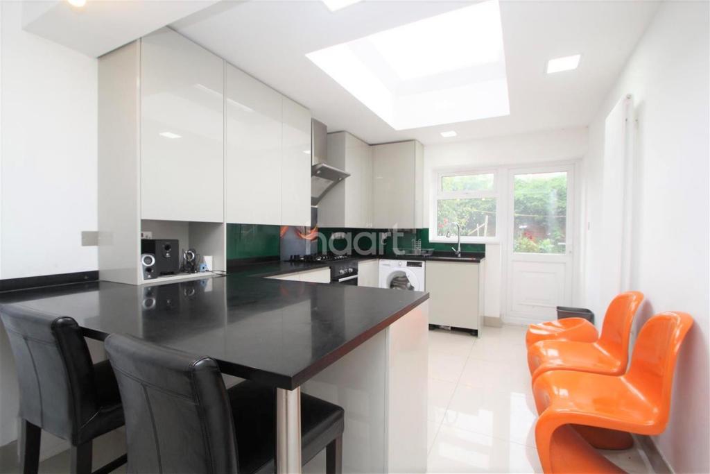 Buy or rent a property | Leggatt Road, London E15 2RQ