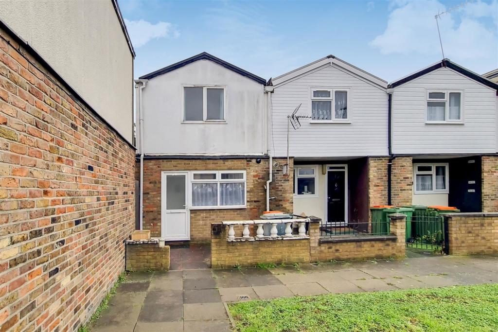 Buy or rent a property | Hamilton Road, London E15 3AE