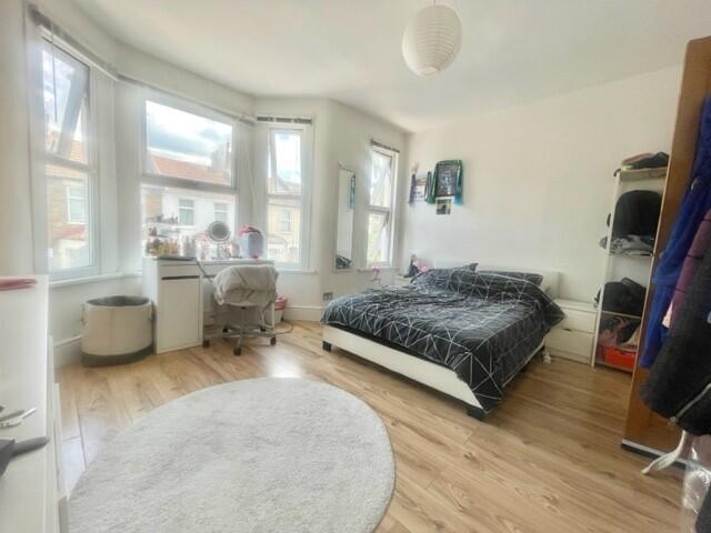 Buy or rent a property | Harcourt Road, London E15 3DU