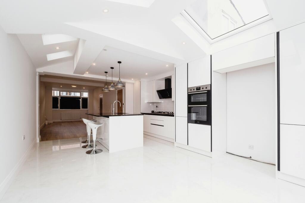 Buy or rent a property | Harcourt Road, London E15 3DX