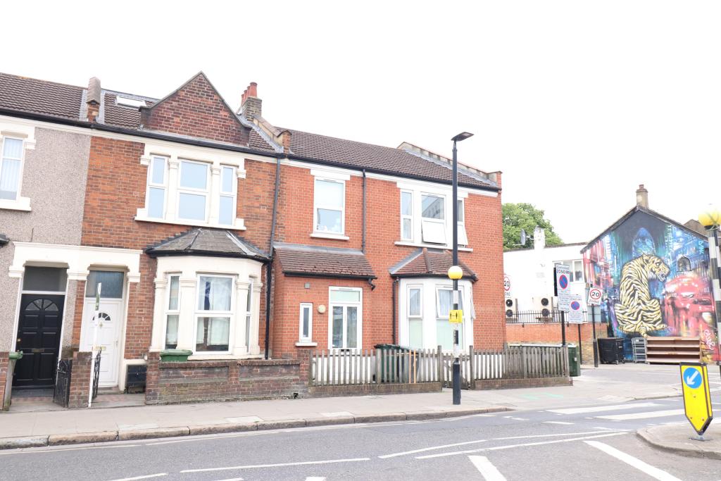 Buy or rent a property | Plaistow Road, London E15 3ET