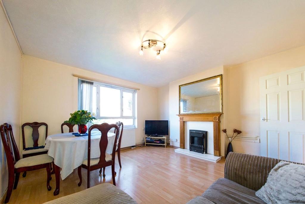 Buy or rent a property | Dawn Crescent, London E15 3PB