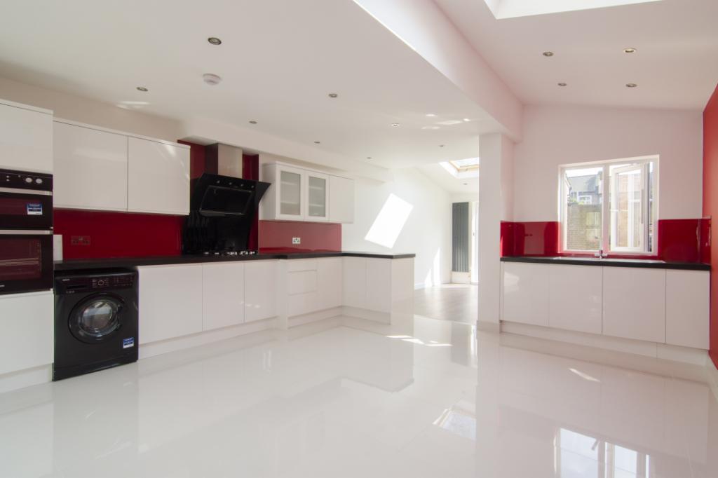 Buy or rent a property | Caistor Park Road, London E15 3PR