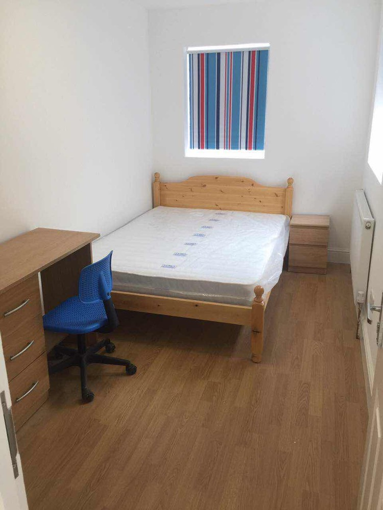 Buy or rent a property | Geere Road, London E15 3PW