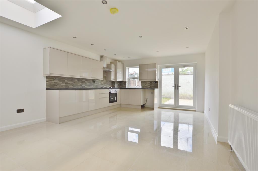 Buy or rent a property | Geere Road, London E15 3PW