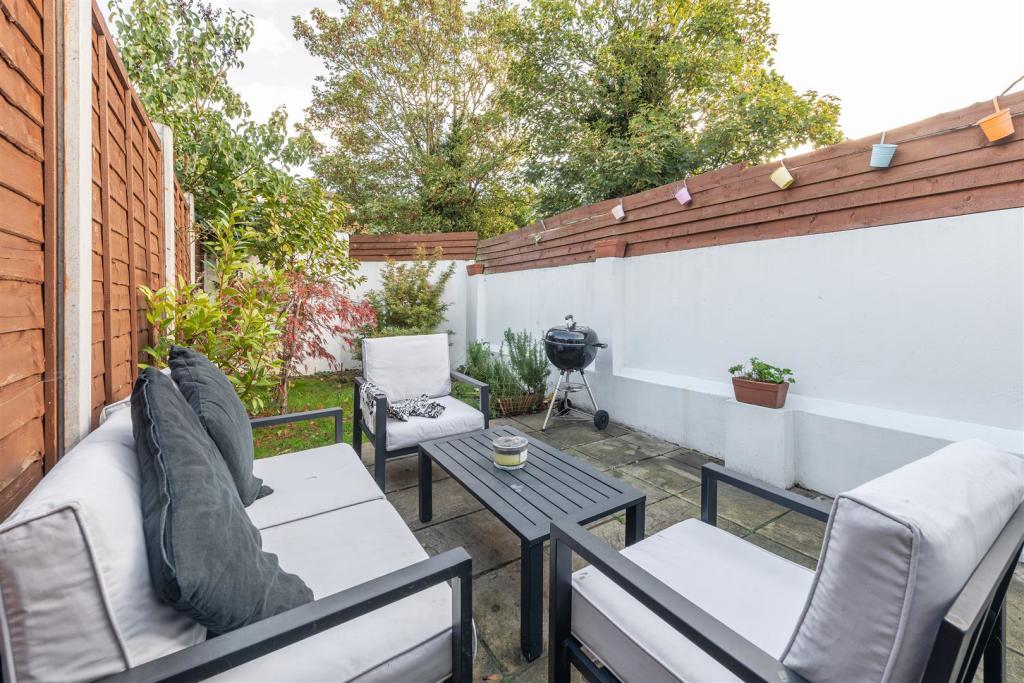 Buy or rent a property | East Road, London E15 3QS