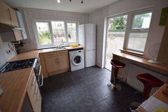 Buy or rent a property | Hartland Road, London E15 4AH